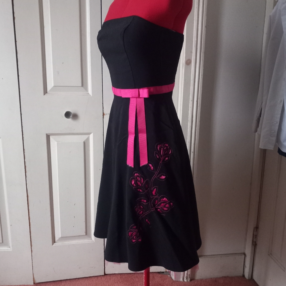 Rampage 1950s vintage Style Party Dress, Black, Strapless, Pink